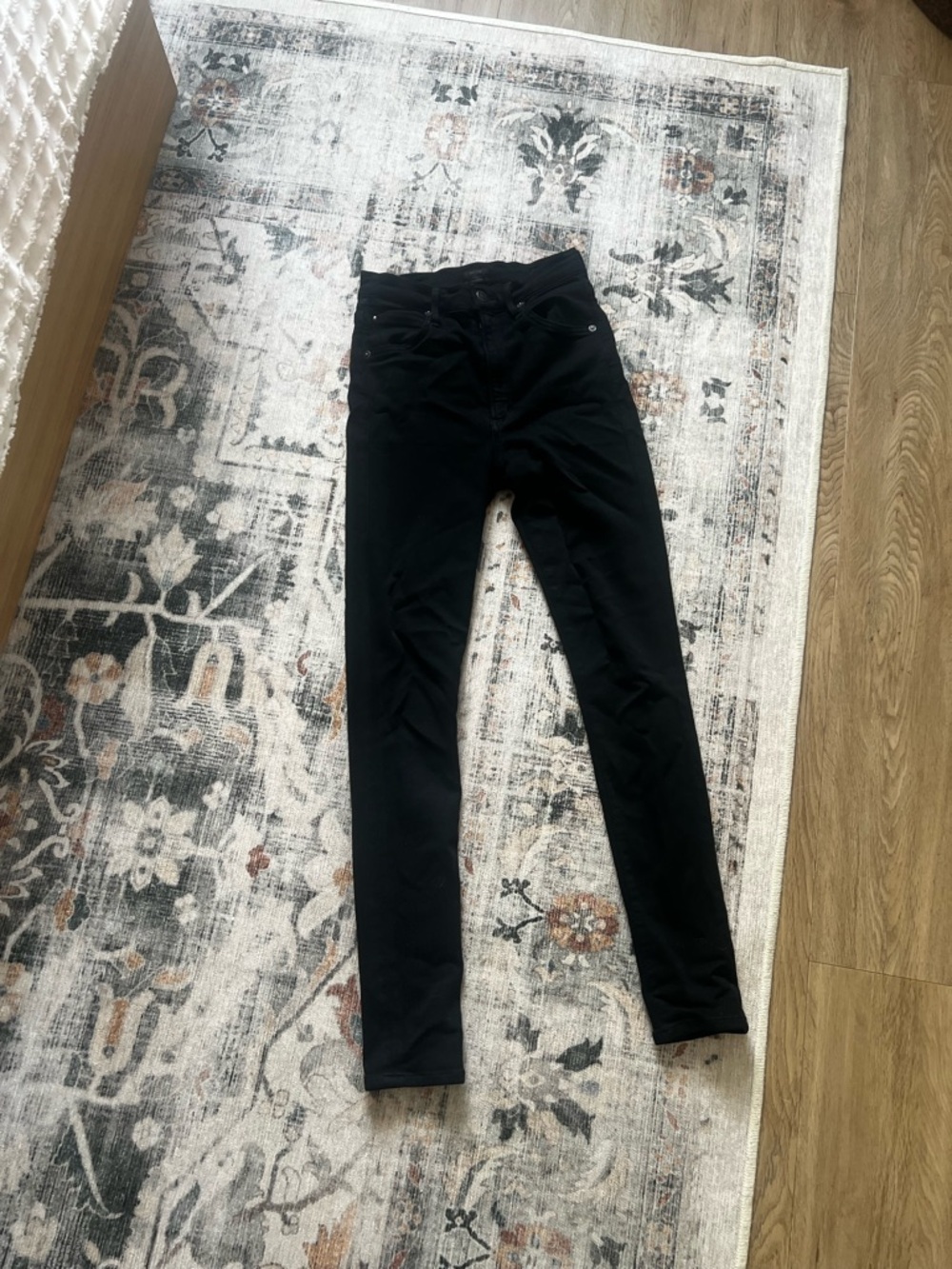 Citizens Of Humanity Black Skinny Jeans with Branded Waist Label